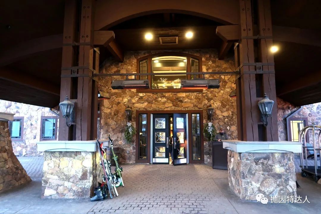 《【避雷】不断拉胯的顶级滑雪酒店 - Waldorf Astoria Park City入住体验报告》