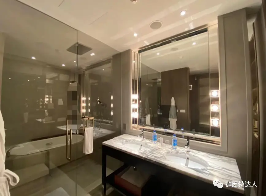 云端深处的私人府邸 - 上海柏悦酒店（Park Hyatt Shanghai）江景套房入住体验