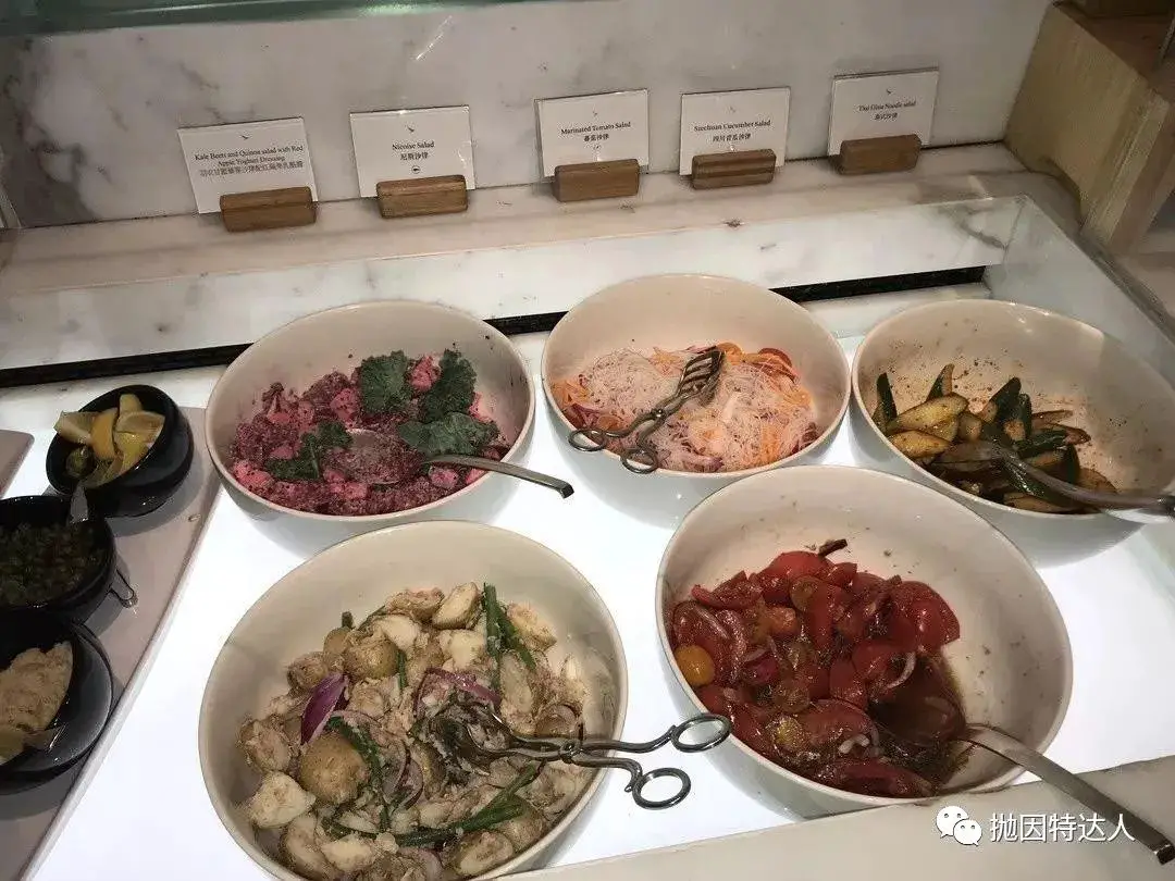 将功补过 - 休息室神卡新增顶级头等舱休息室福利 将功补过 - 休息室神卡新增顶级头等舱休息室福利