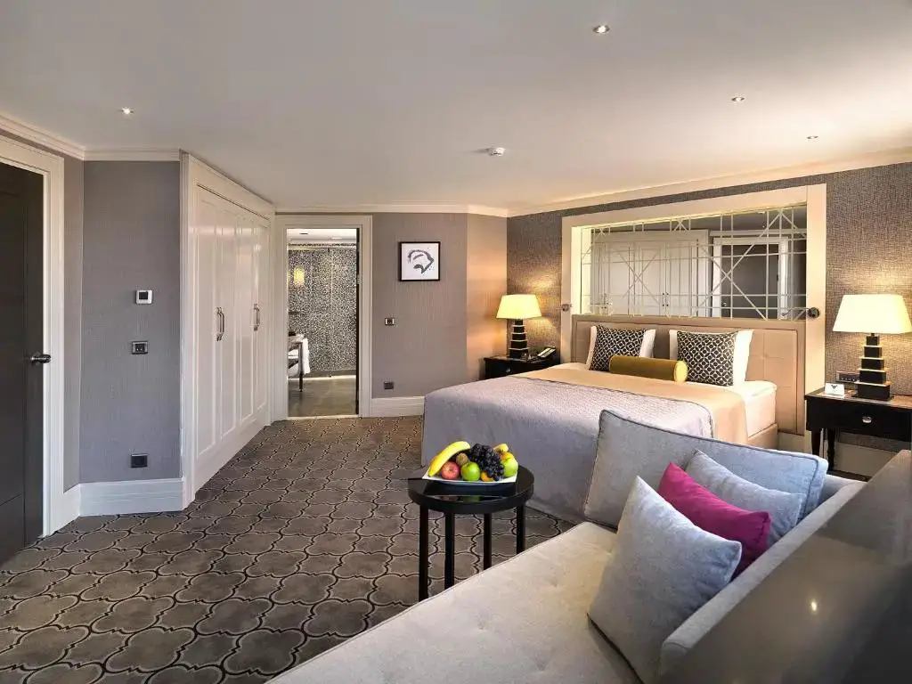 雅高旗下精品酒店总统套房出Bug价了！多种豪华套房价格和基础房型一样！