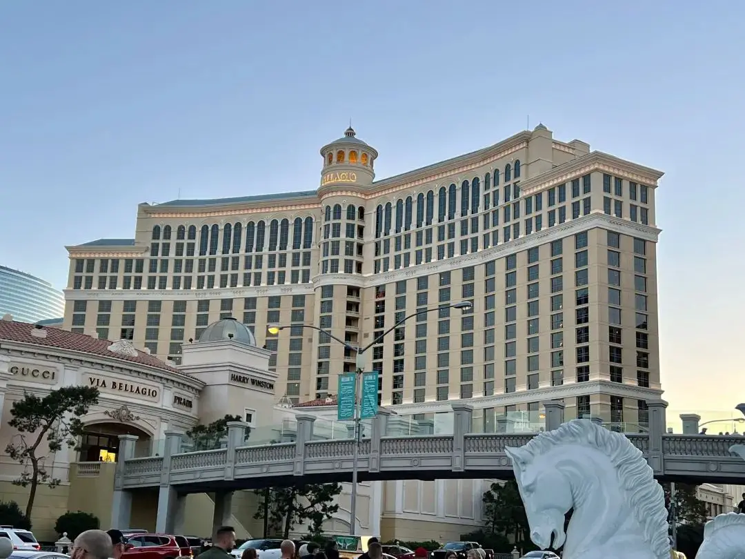 《著名地标酒店终于全方位翻新 - 拉斯维加斯百乐宫（Bellagio Las Vegas）入住体验》