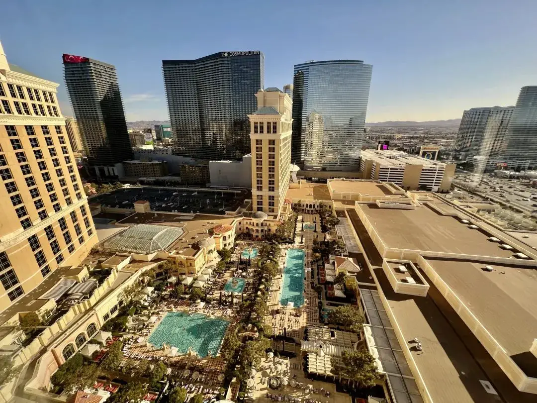 《著名地标酒店终于全方位翻新 - 拉斯维加斯百乐宫（Bellagio Las Vegas）入住体验》