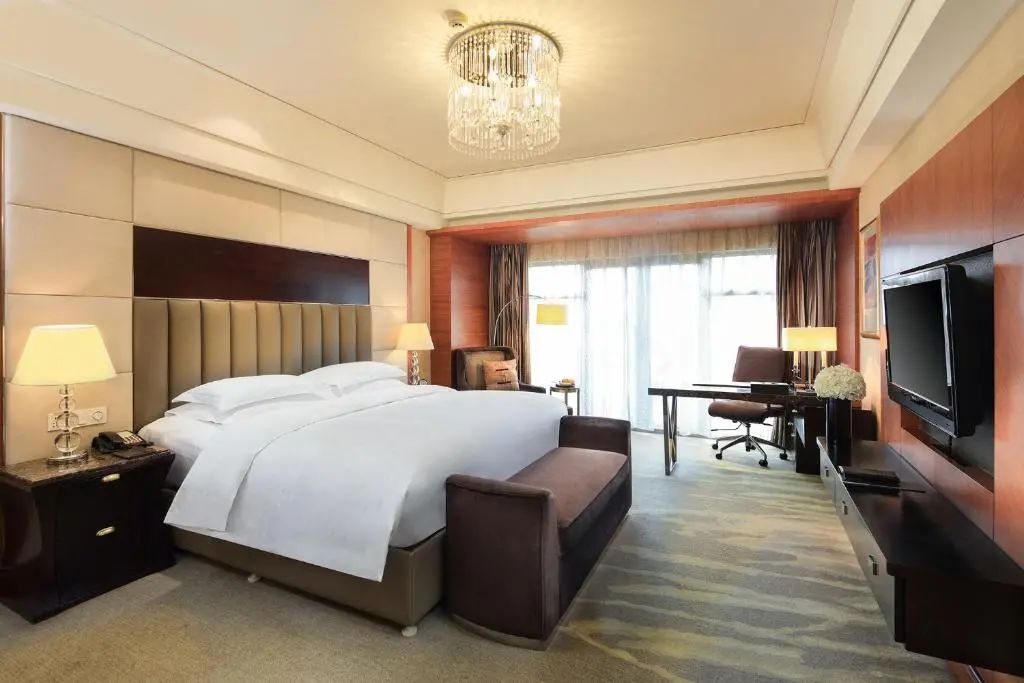 《酒店Bug价：100人民币入住杭州温德姆至尊豪廷大酒店！》