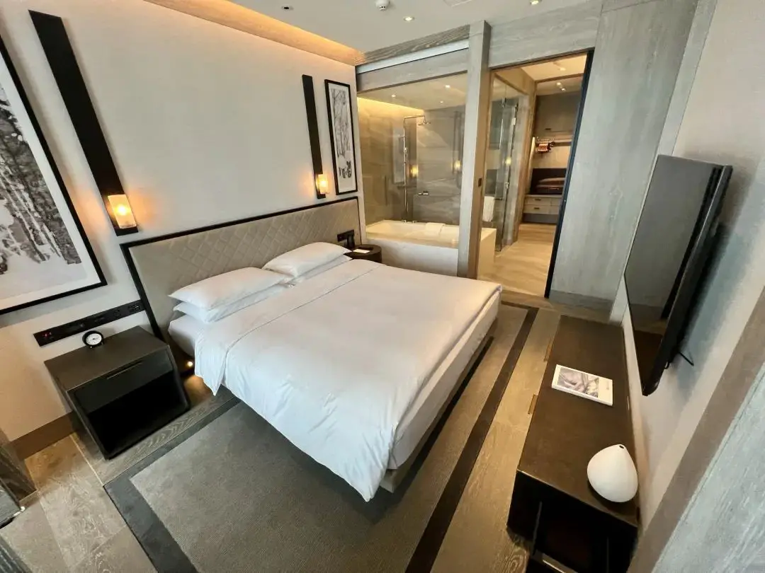 又被万豪渣IT Bonvoyed了，已取消预定莫名其妙“复活”了，差点被坑2000美元