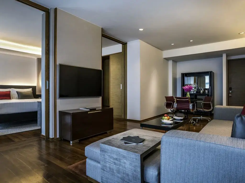 酒店Bug价：32美元入住曼谷五星级铂尔曼行政套房，含行政酒廊使用权