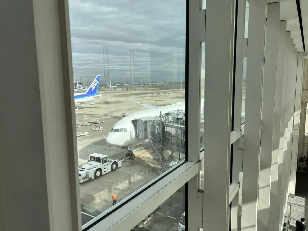 《空中米三，头等舱最强餐饮的热身环节 - 日本航空东京羽田机场（HND）First Class Lounge体验报告》