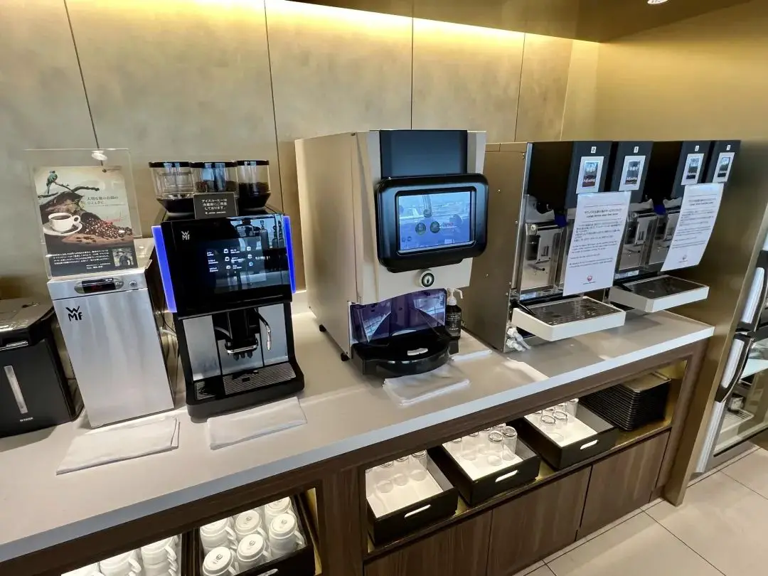 空中米三，头等舱最强餐饮的热身环节 - 日本航空东京羽田机场（HND）First Class Lounge体验报告