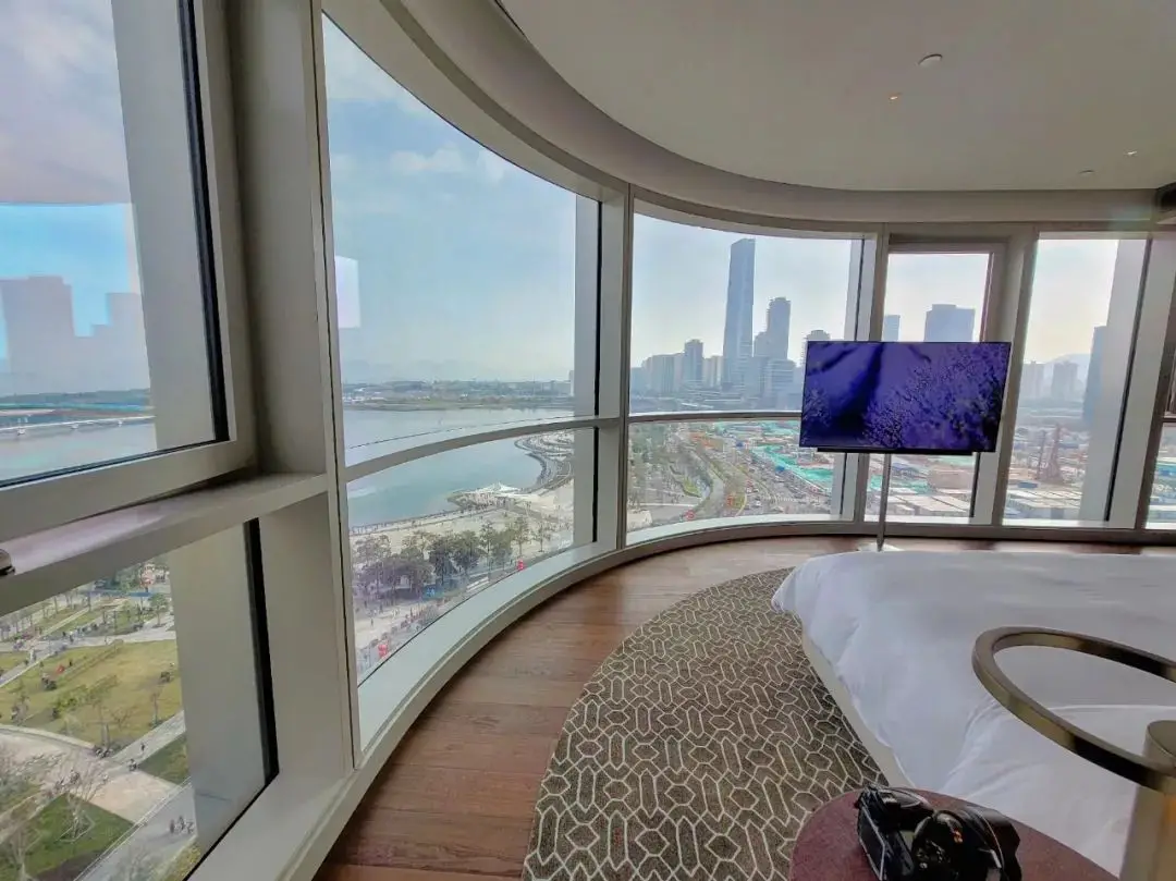 等待4年终于开业,第一时间打卡深圳首家希尔顿顶奢旗舰店! 等待4年终于开业,第一时间打卡深圳首家希尔顿顶奢旗舰店!