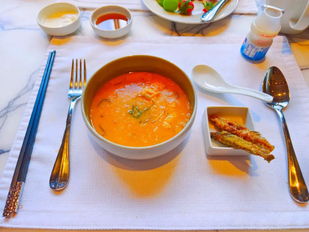 等待4年终于开业,第一时间打卡深圳首家希尔顿顶奢旗舰店! 等待4年终于开业,第一时间打卡深圳首家希尔顿顶奢旗舰店!