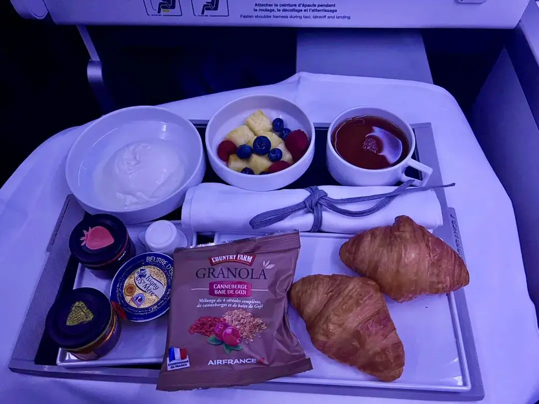 55K点数即可兑换,近乎Bug级别的回国/赴美商务舱,已顺利回家,体验真的很不错哦 55K点数即可兑换,近乎Bug级别的回国/赴美商务舱,已顺利回家,体验真的很不错哦