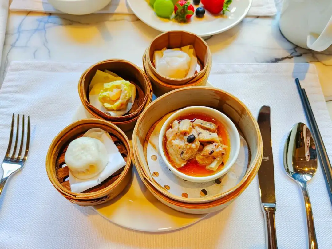 等待4年终于开业,第一时间打卡深圳首家希尔顿顶奢旗舰店! 等待4年终于开业,第一时间打卡深圳首家希尔顿顶奢旗舰店!