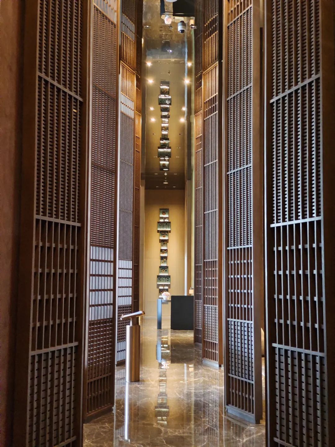 等待4年终于开业,第一时间打卡深圳首家希尔顿顶奢旗舰店! 等待4年终于开业,第一时间打卡深圳首家希尔顿顶奢旗舰店!