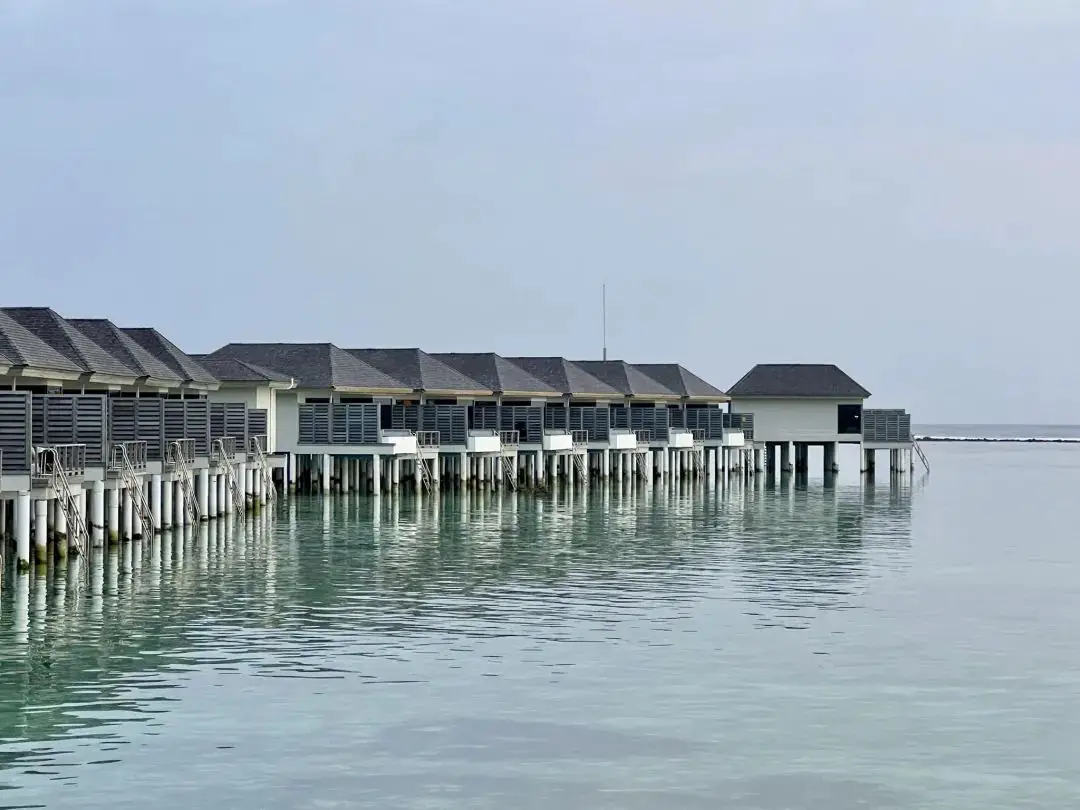 《马尔代夫顶级水屋五晚四天沉浸式体验 - 马尔代夫艾美酒店（Le Méridien Maldives Resort & Spa）入住体验》