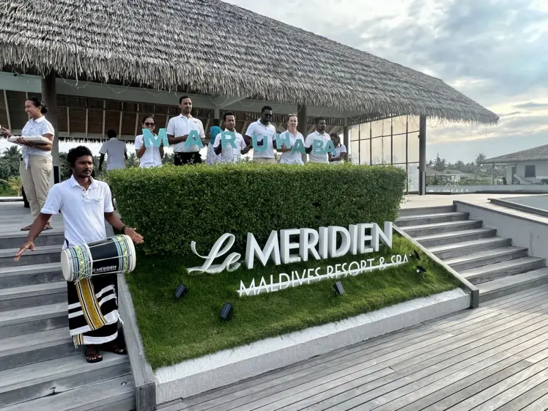 《马尔代夫顶级水屋五晚四天沉浸式体验 - 马尔代夫艾美酒店（Le Méridien Maldives Resort & Spa）入住体验》