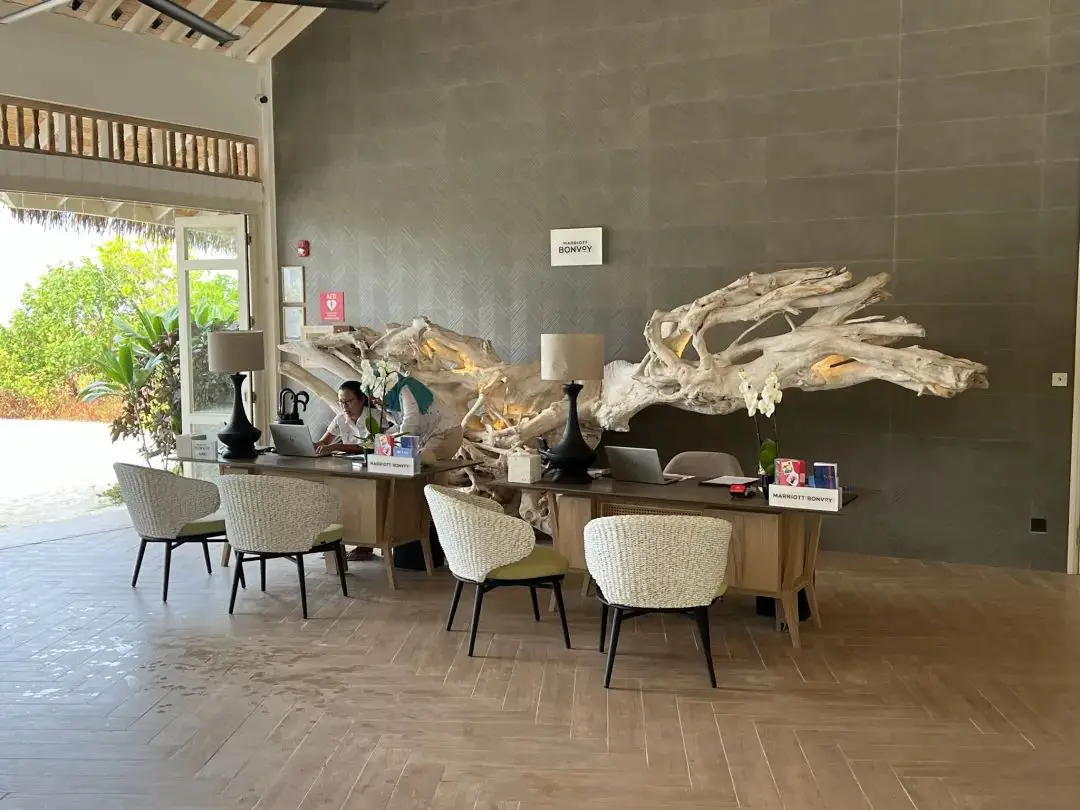 《马尔代夫顶级水屋五晚四天沉浸式体验 - 马尔代夫艾美酒店（Le Méridien Maldives Resort & Spa）入住体验》