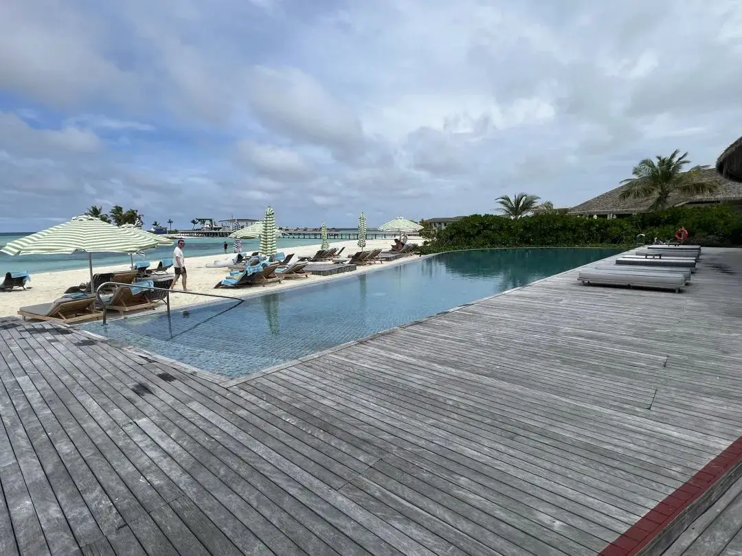 《马尔代夫顶级水屋五晚四天沉浸式体验 - 马尔代夫艾美酒店（Le Méridien Maldives Resort & Spa）入住体验》