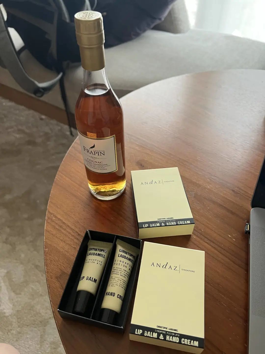 新加坡解锁76平方米超大套房,丰厚礼遇惊喜不断,这家安达仕真心值得打卡 新加坡解锁76平方米超大套房,丰厚礼遇惊喜不断,这家安达仕真心值得打卡