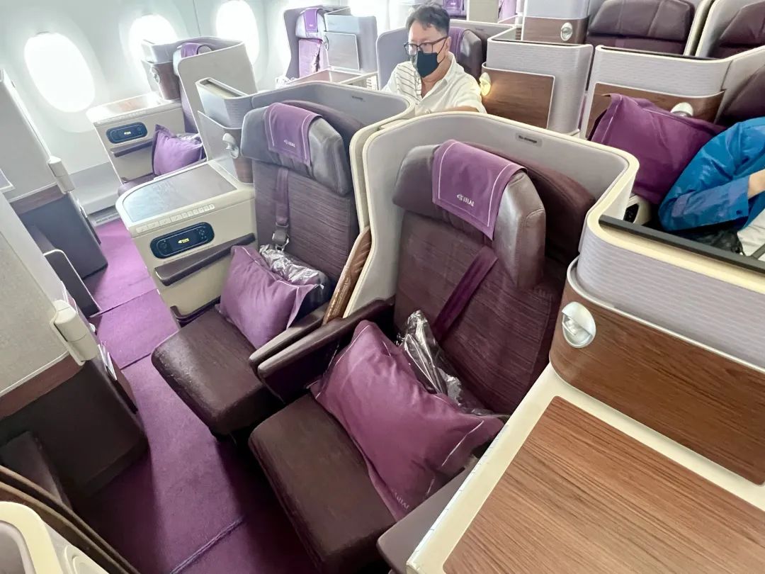 《20K里程兑换短途A350平躺商务 - 泰国航空A350-900（新加坡 - 曼谷）商务舱体验报告》