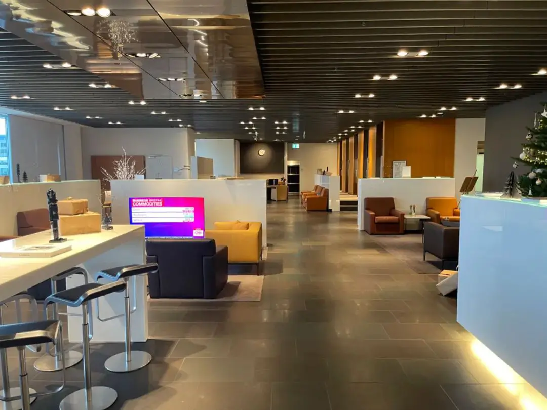 说走就走，寒假旺季通过里程拿下极致奢华的汉莎头等舱回国，这体验太绝了！