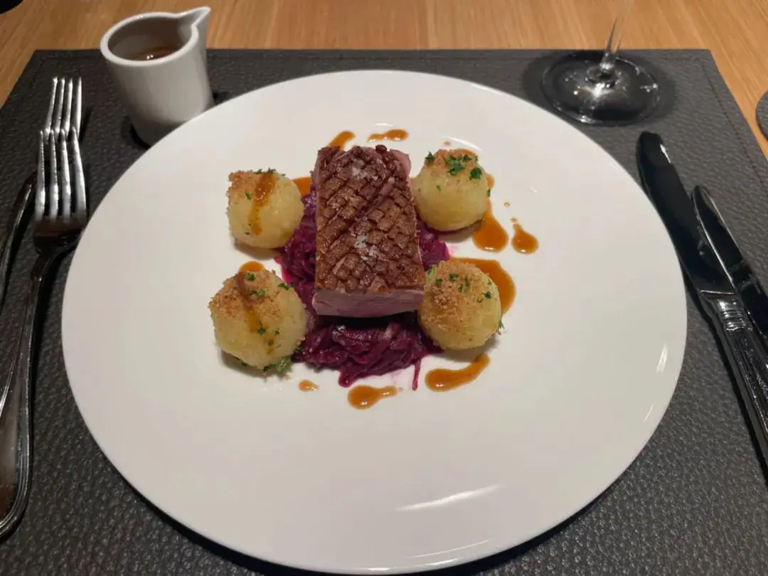 说走就走，寒假旺季通过里程拿下极致奢华的汉莎头等舱回国，这体验太绝了！