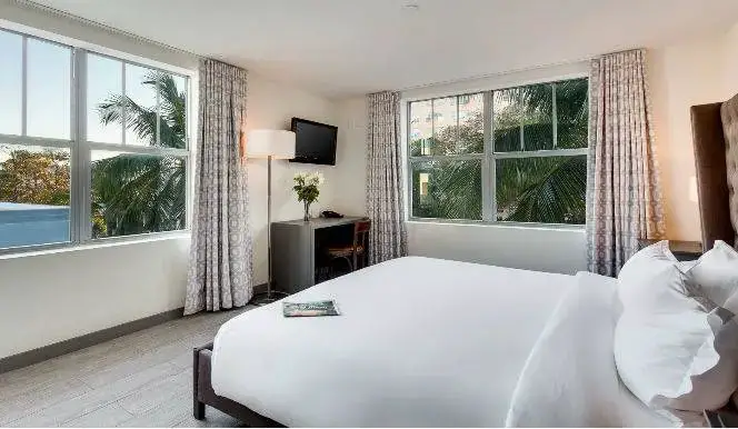 酒店Bug价：迈阿密南海滩度假酒店，税前15美元一晚