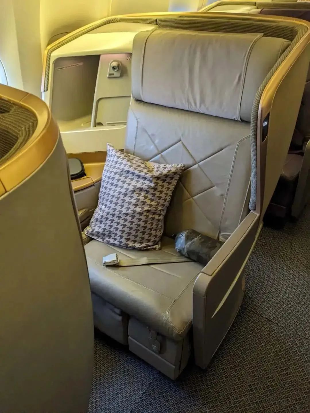 最佳跨大西洋商务舱又放出大量商务舱里程票，贯穿全年，最低57K点数即可兑换