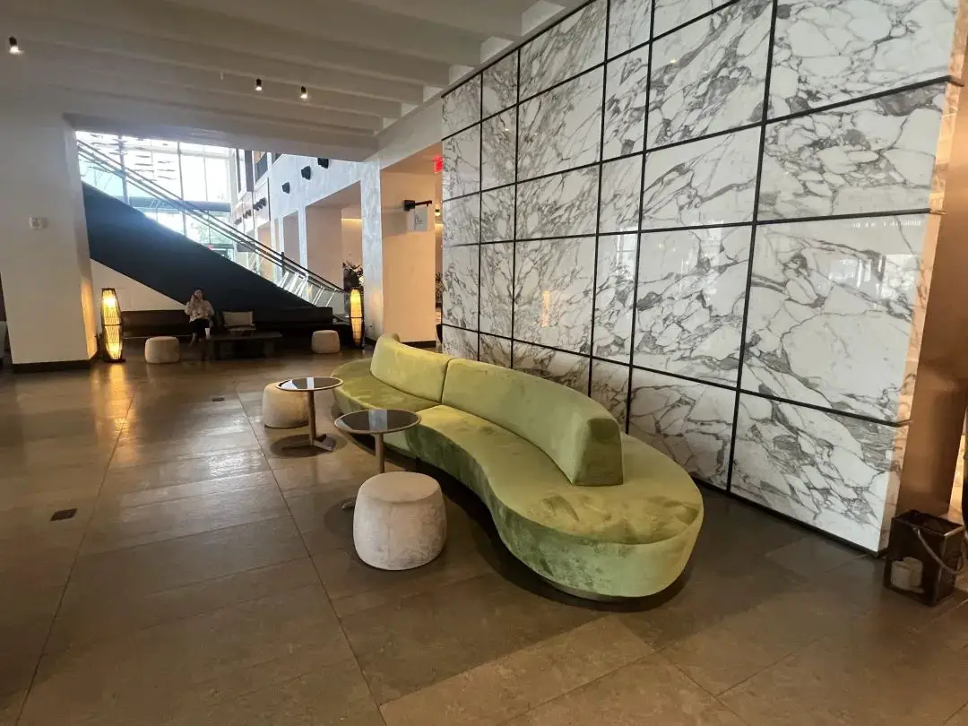 从一言难尽到充满惊喜,新酒店+升套房缺一不可,这大概是这家JW万豪最佳的打开方式了 从一言难尽到充满惊喜,新酒店+升套房缺一不可,这大概是这家JW万豪最佳的打开方式了