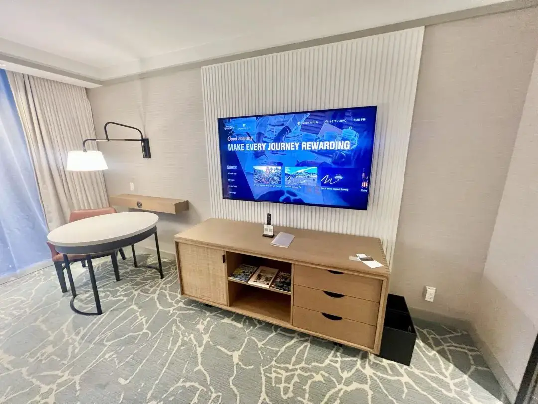 从一言难尽到充满惊喜,新酒店+升套房缺一不可,这大概是这家JW万豪最佳的打开方式了 从一言难尽到充满惊喜,新酒店+升套房缺一不可,这大概是这家JW万豪最佳的打开方式了