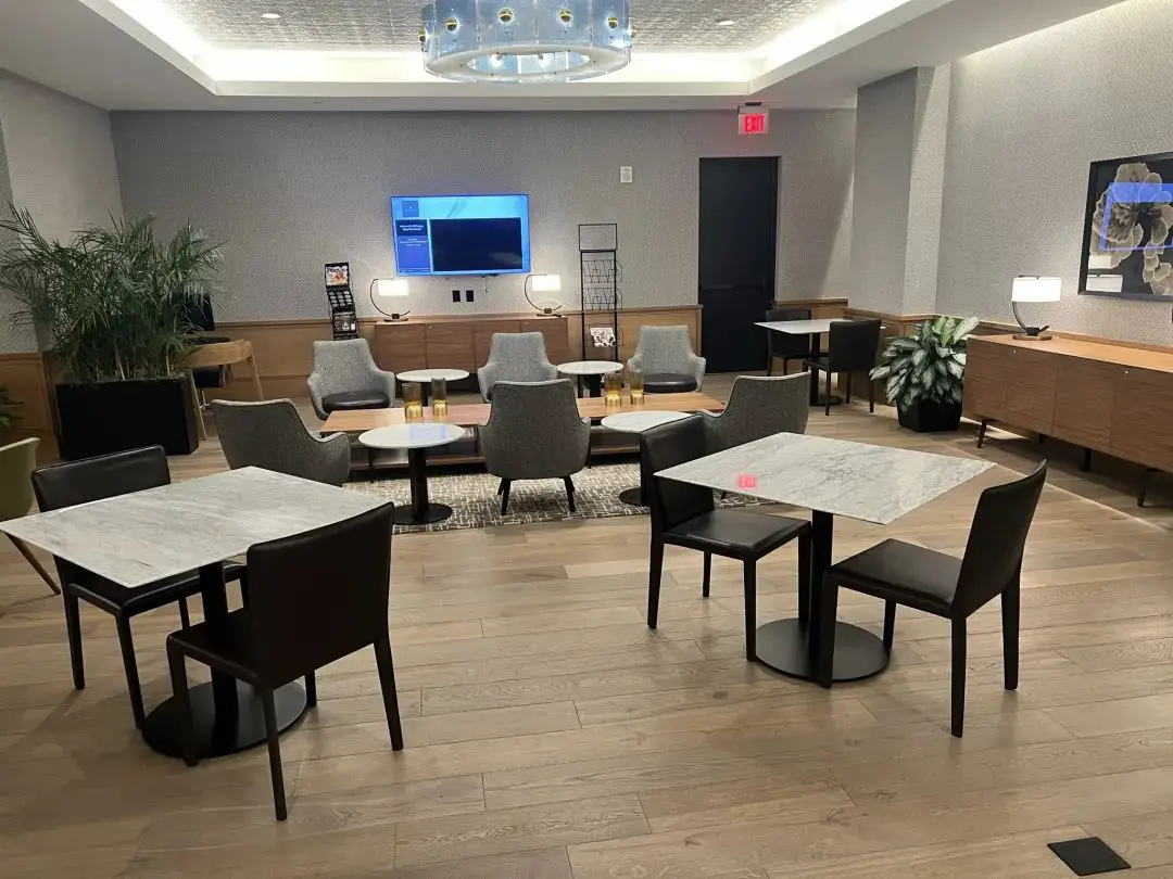 从一言难尽到充满惊喜,新酒店+升套房缺一不可,这大概是这家JW万豪最佳的打开方式了 从一言难尽到充满惊喜,新酒店+升套房缺一不可,这大概是这家JW万豪最佳的打开方式了