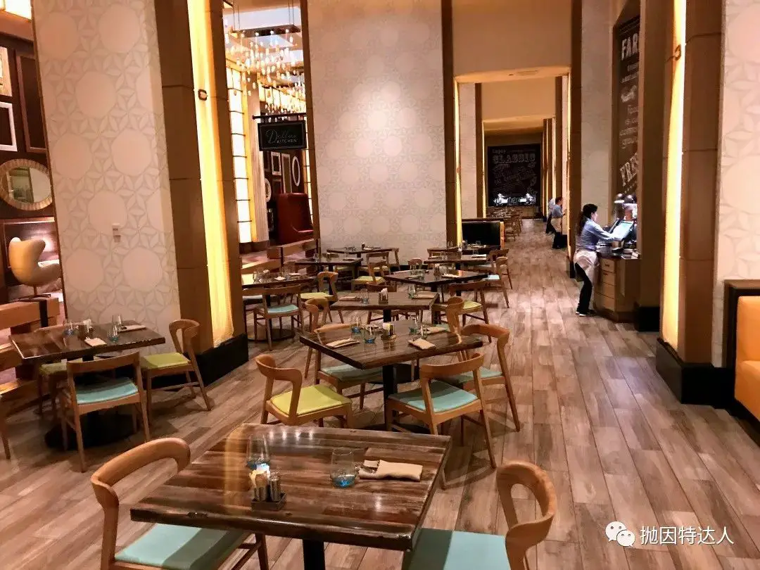 赌城酒店性价比首选 - Delano Las Vegas入住体验报告