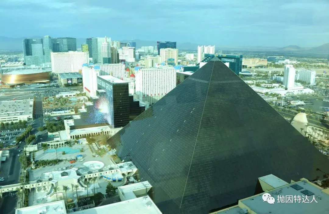 赌城酒店性价比首选 - Delano Las Vegas入住体验报告