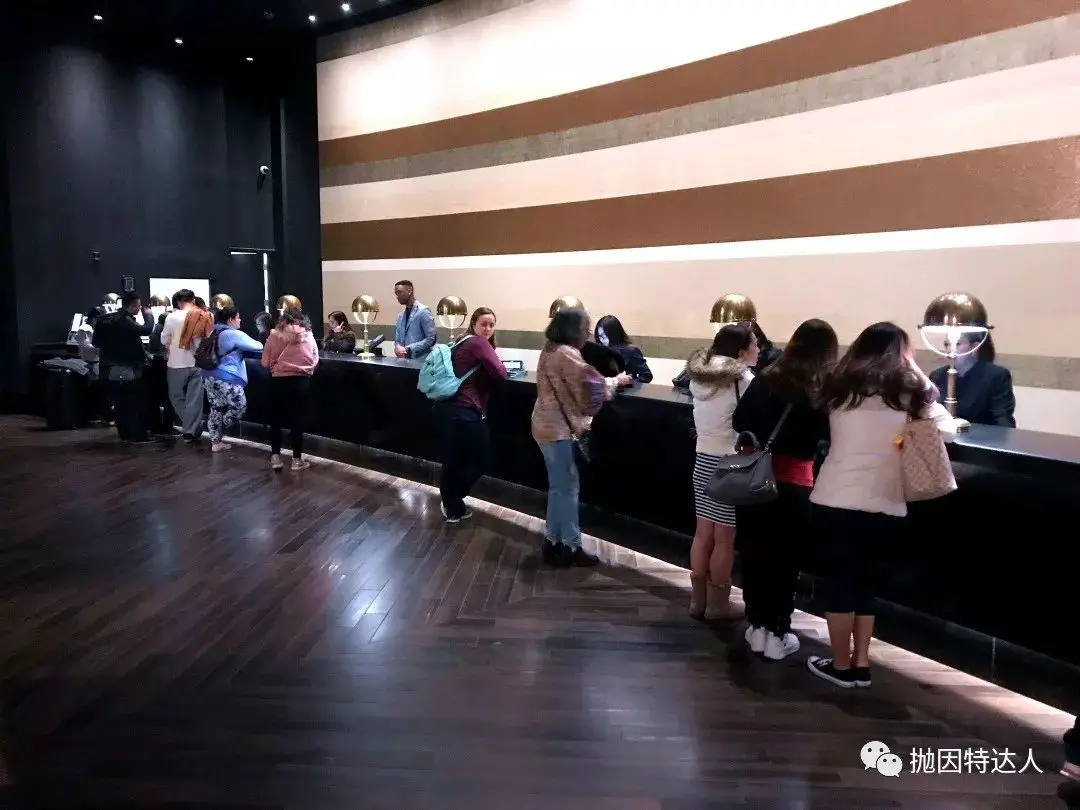 赌城酒店性价比首选 - Delano Las Vegas入住体验报告