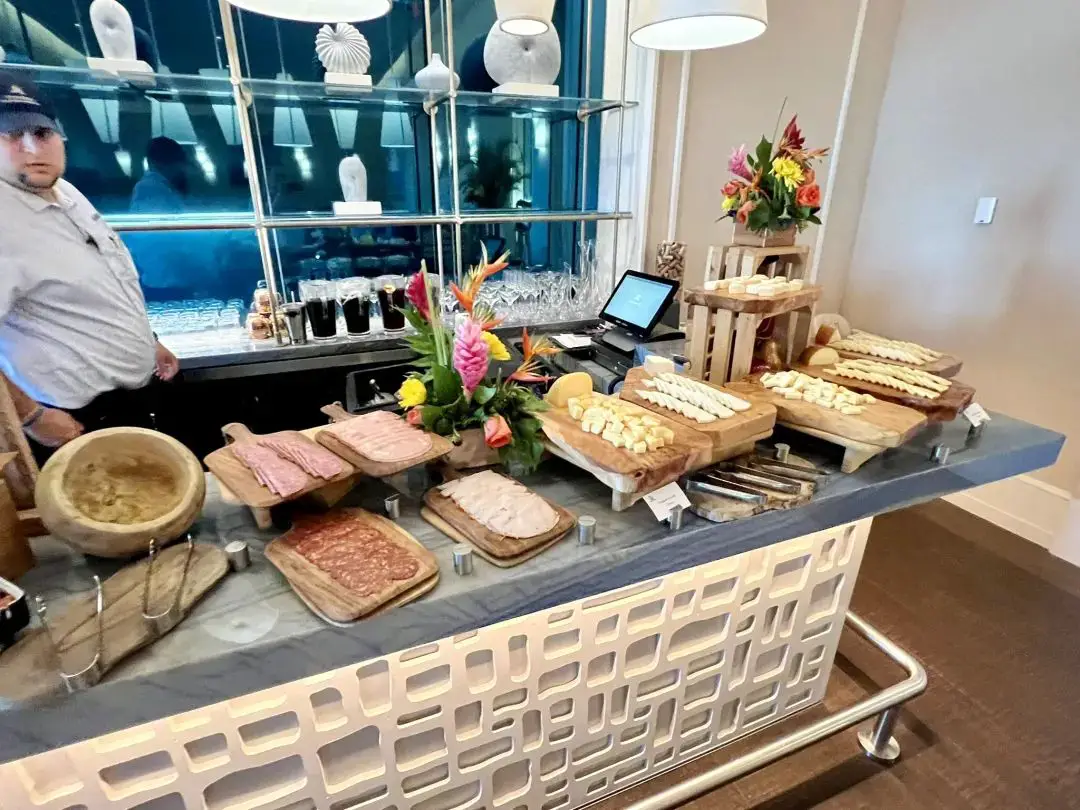 北美最佳瑞吉之一?硬件顶级&环境无敌,但每晚108美元的度假村费堪比抢劫 - 波多黎各巴伊亚海滩瑞吉度假酒店(The St. Regis Bahia Beach Resort, Puerto Rico)入住体验 61 北美最佳瑞吉之一?硬件顶级&环境无敌,但每晚108美元的度假村费堪比抢劫……