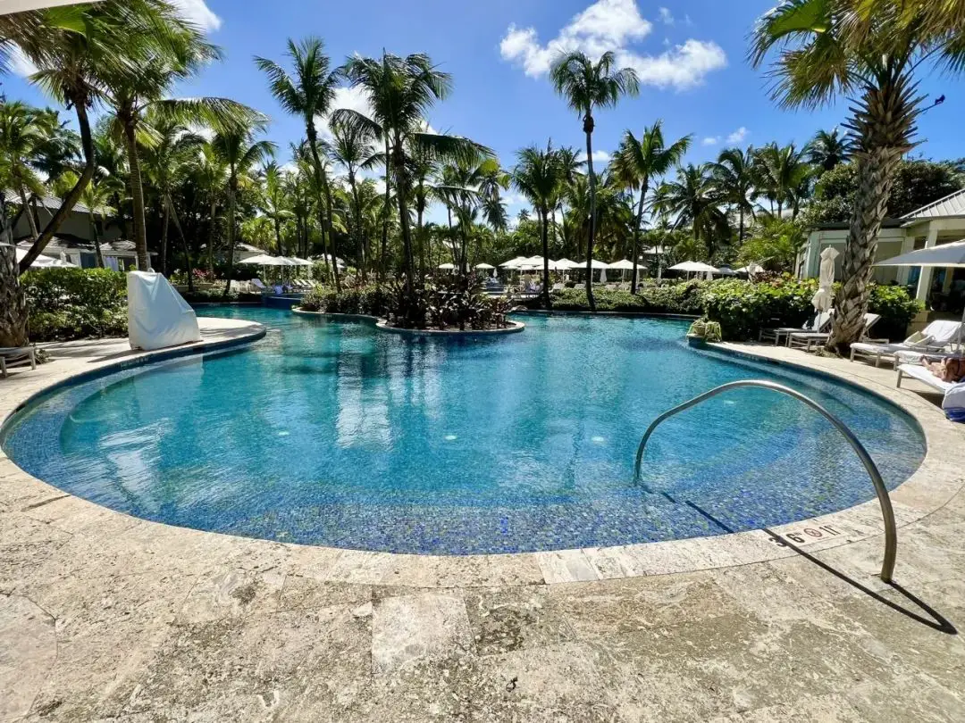 北美最佳瑞吉之一?硬件顶级&环境无敌,但每晚108美元的度假村费堪比抢劫 - 波多黎各巴伊亚海滩瑞吉度假酒店(The St. Regis Bahia Beach Resort, Puerto Rico)入住体验 47 北美最佳瑞吉之一?硬件顶级&环境无敌,但每晚108美元的度假村费堪比抢劫……