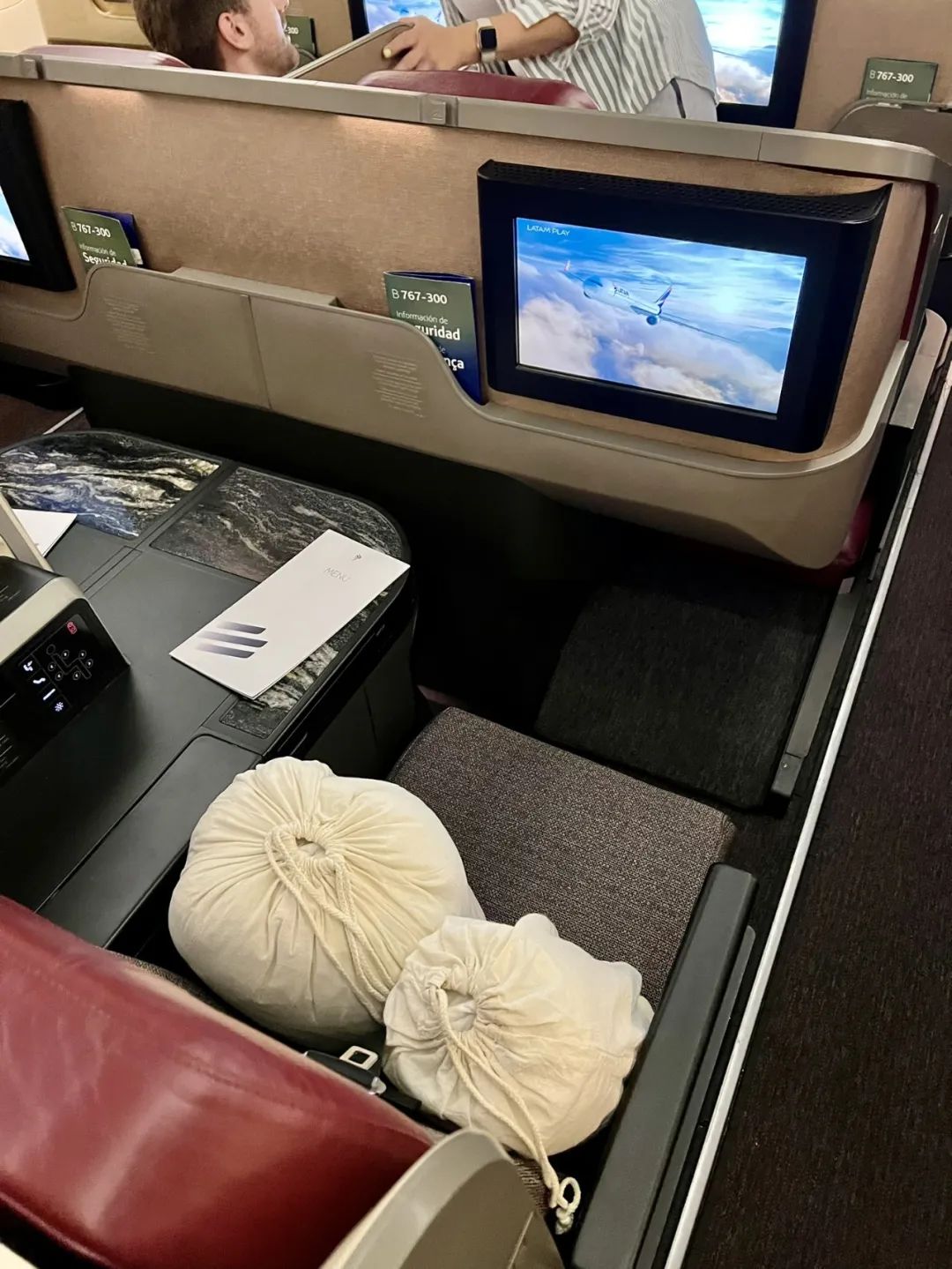 解锁南美航司，没想到体验不错 – 南美航空B767-300（纽约 – 利马）商务舱体验