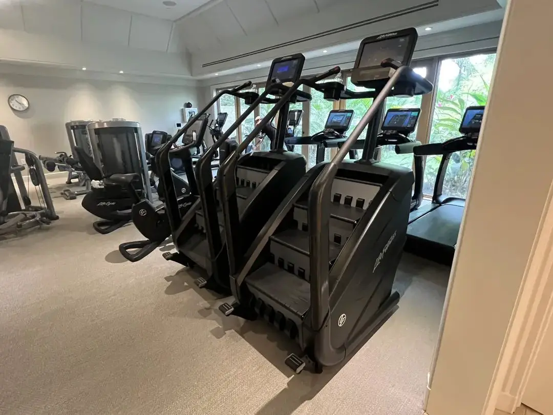 北美最佳瑞吉之一?硬件顶级&环境无敌,但每晚108美元的度假村费堪比抢劫 - 波多黎各巴伊亚海滩瑞吉度假酒店(The St. Regis Bahia Beach Resort, Puerto Rico)入住体验 45 北美最佳瑞吉之一?硬件顶级&环境无敌,但每晚108美元的度假村费堪比抢劫……