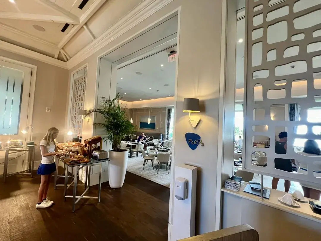 北美最佳瑞吉之一?硬件顶级&环境无敌,但每晚108美元的度假村费堪比抢劫 - 波多黎各巴伊亚海滩瑞吉度假酒店(The St. Regis Bahia Beach Resort, Puerto Rico)入住体验 56 北美最佳瑞吉之一?硬件顶级&环境无敌,但每晚108美元的度假村费堪比抢劫……