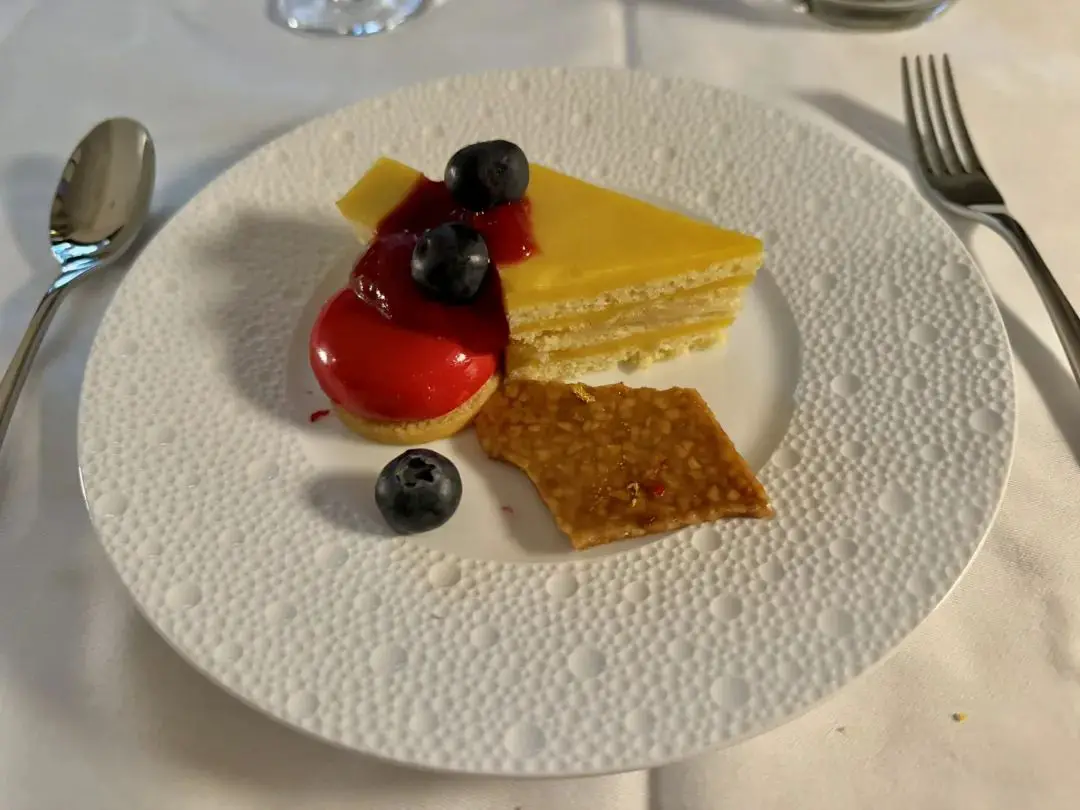 史上最强升舱!免费升至阿提哈德航空空中官邸,畅享空中三居室最奢华体验!土豪航司给我送上不可思议新年惊喜 22 史上最强升舱!免费升至空中官邸,畅享空中三居室最奢华体验!土豪航司给我送上不可思议新年惊喜