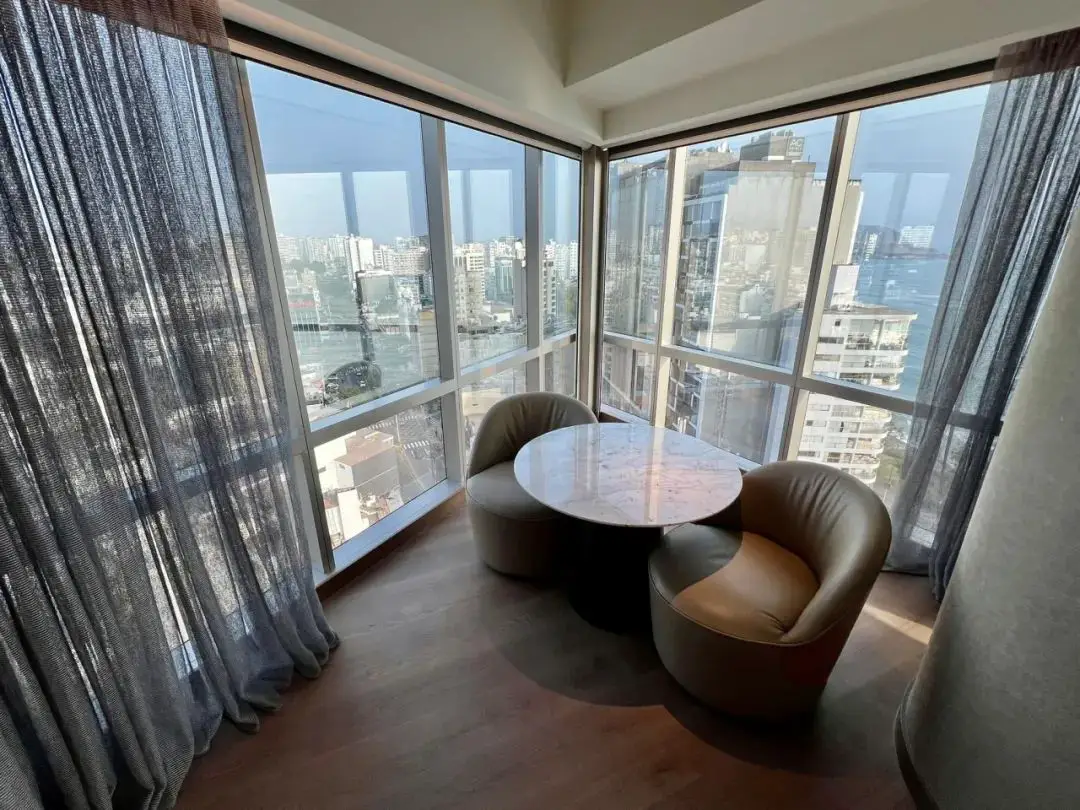 海景无敌但设计拉胯，不过Checkout之后还能洗澡让我没想到