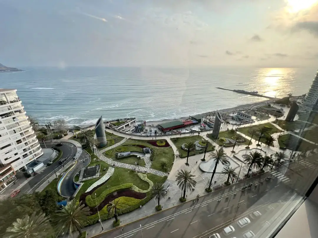 海景无敌但设计拉胯，不过Checkout之后还能洗澡让我没想到