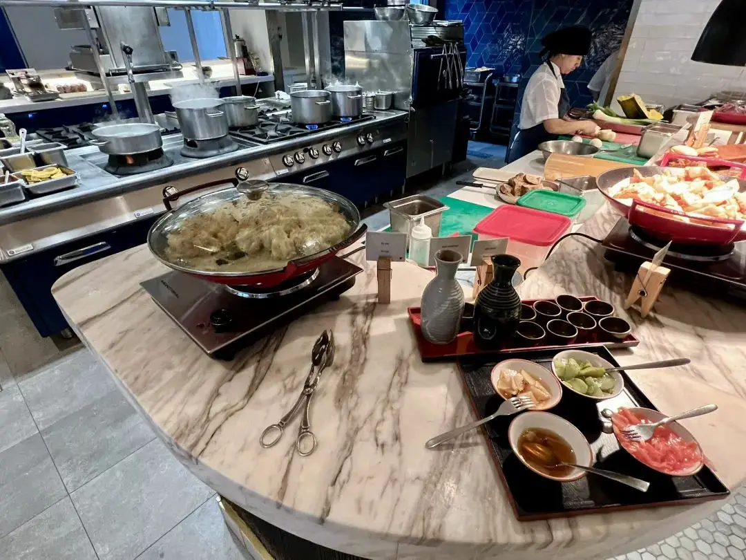 海景无敌但设计拉胯，不过Checkout之后还能洗澡让我没想到