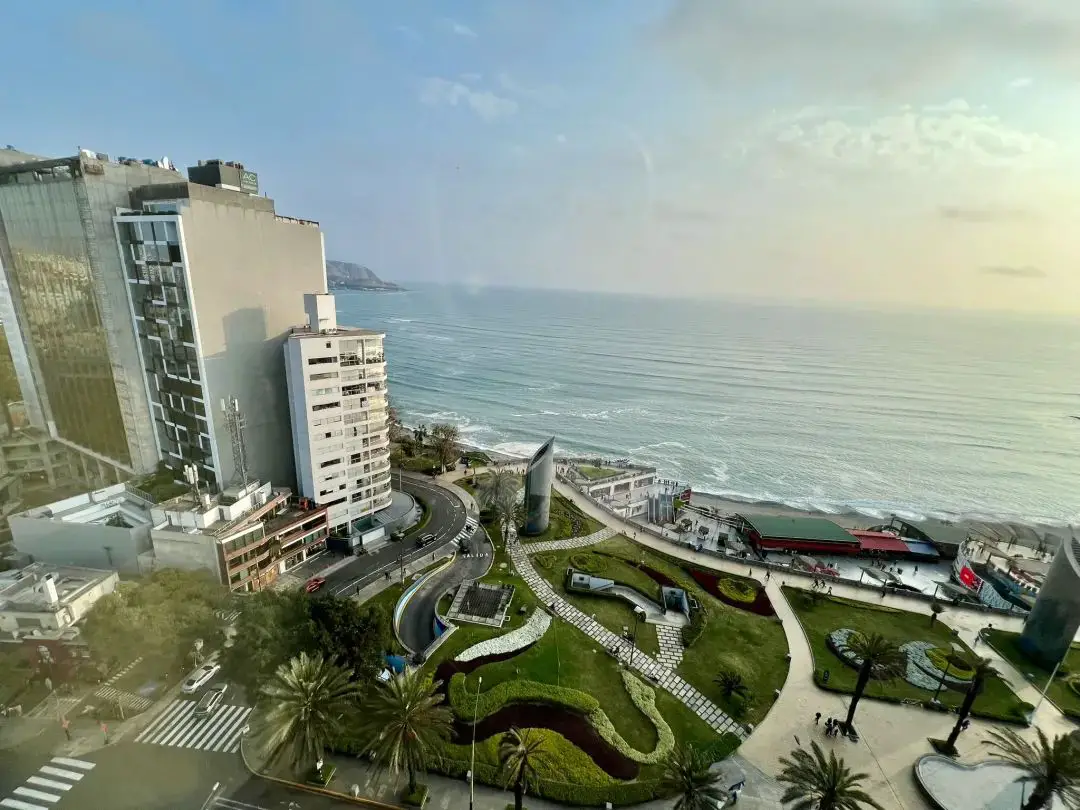 海景无敌但设计拉胯，不过Checkout之后还能洗澡让我没想到