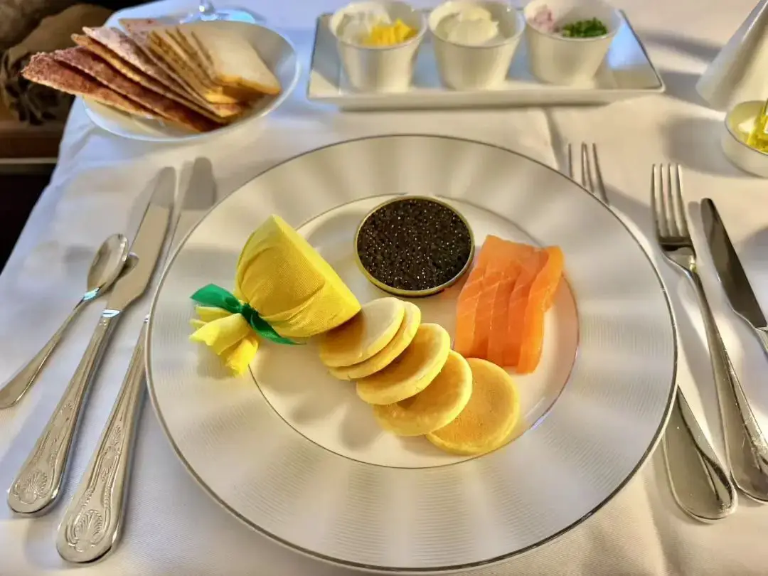 50K点数拿下双顶级头等！土豪航司A380空中公寓+日航头等舱15小时飞行极致奢华