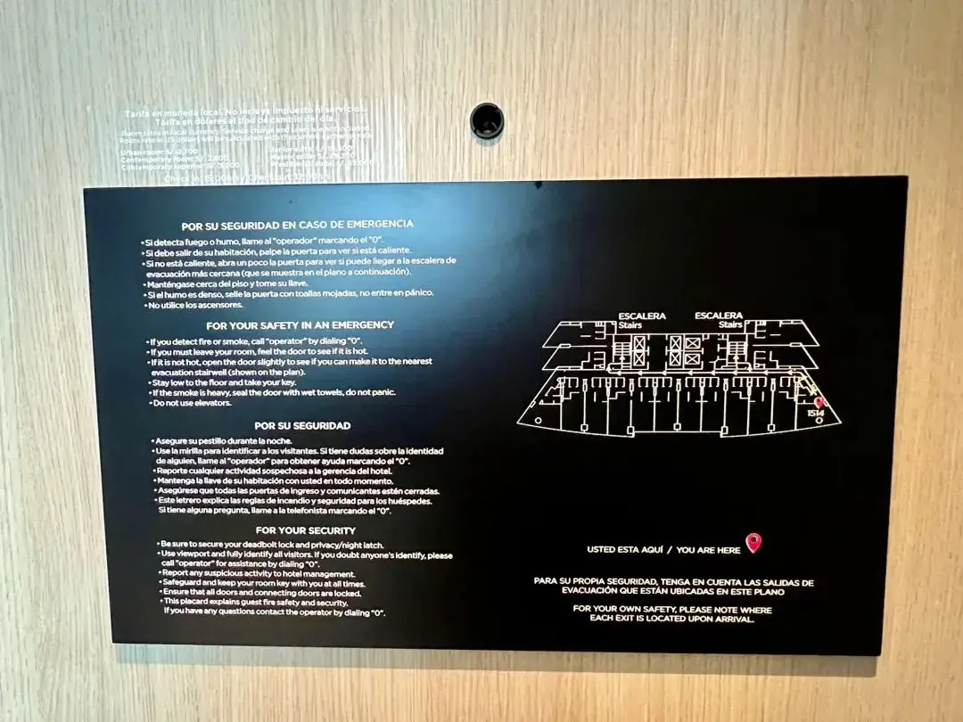 海景无敌但设计拉胯，不过Checkout之后还能洗澡让我没想到