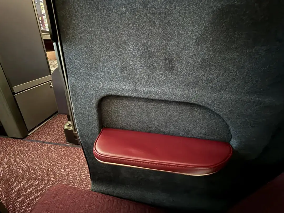 1000美元不到竟拿下亚美线最顶级套间商务舱!“无中生有”大法立大功 - 日本航空A350-1000(纽约 - 东京羽田)商务舱体验 15 1000美元不到竟拿下亚美线最顶级商务舱!“无中生有”大法立大功,实战体验惊喜重重