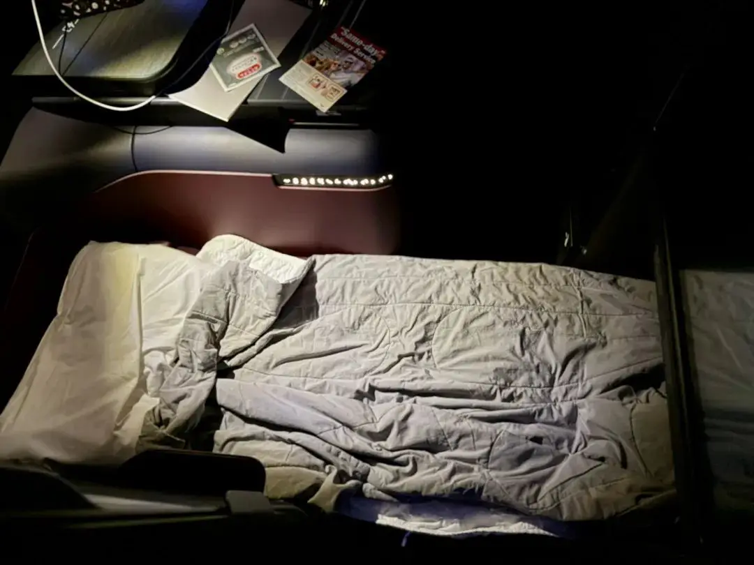 1000美元不到竟拿下亚美线最顶级套间商务舱!“无中生有”大法立大功 - 日本航空A350-1000(纽约 - 东京羽田)商务舱体验 23 1000美元不到竟拿下亚美线最顶级商务舱!“无中生有”大法立大功,实战体验惊喜重重