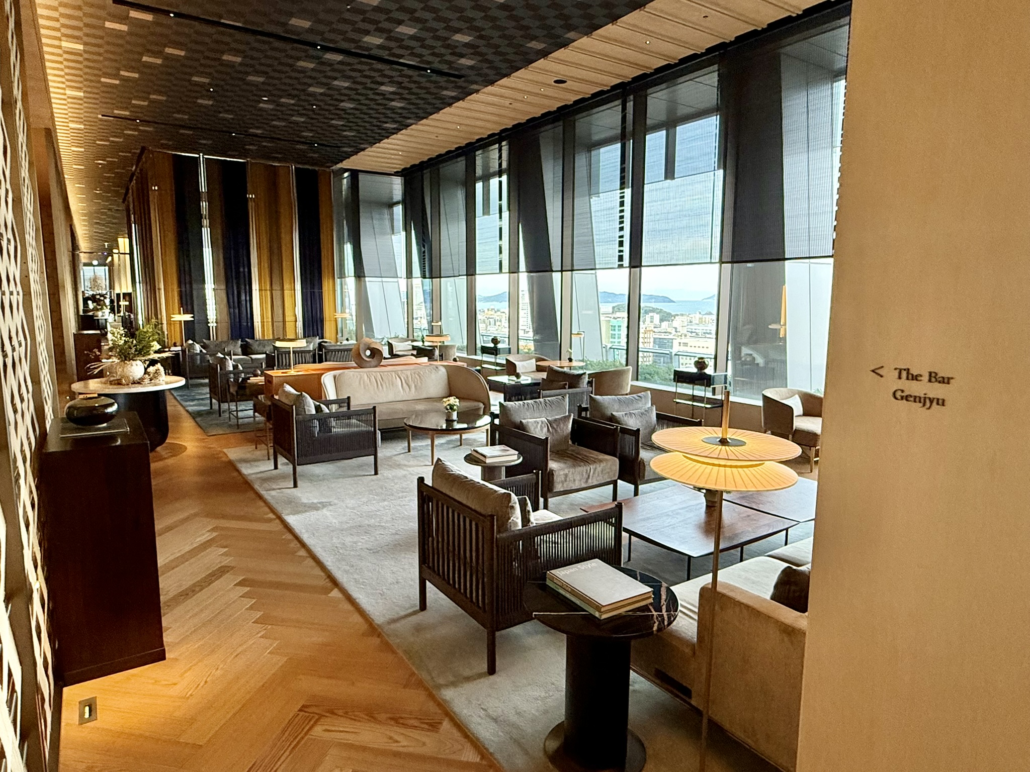 从五星体验到尴尬收场,全因一套睡衣 - 福冈丽思卡尔顿酒店(The Ritz-Carlton, Fukuoka)入住体验 8 从五星体验到尴尬收场,全因一套睡衣 - 福冈丽思卡尔顿酒店(The Ritz-Carlton, Fukuoka)入住体验