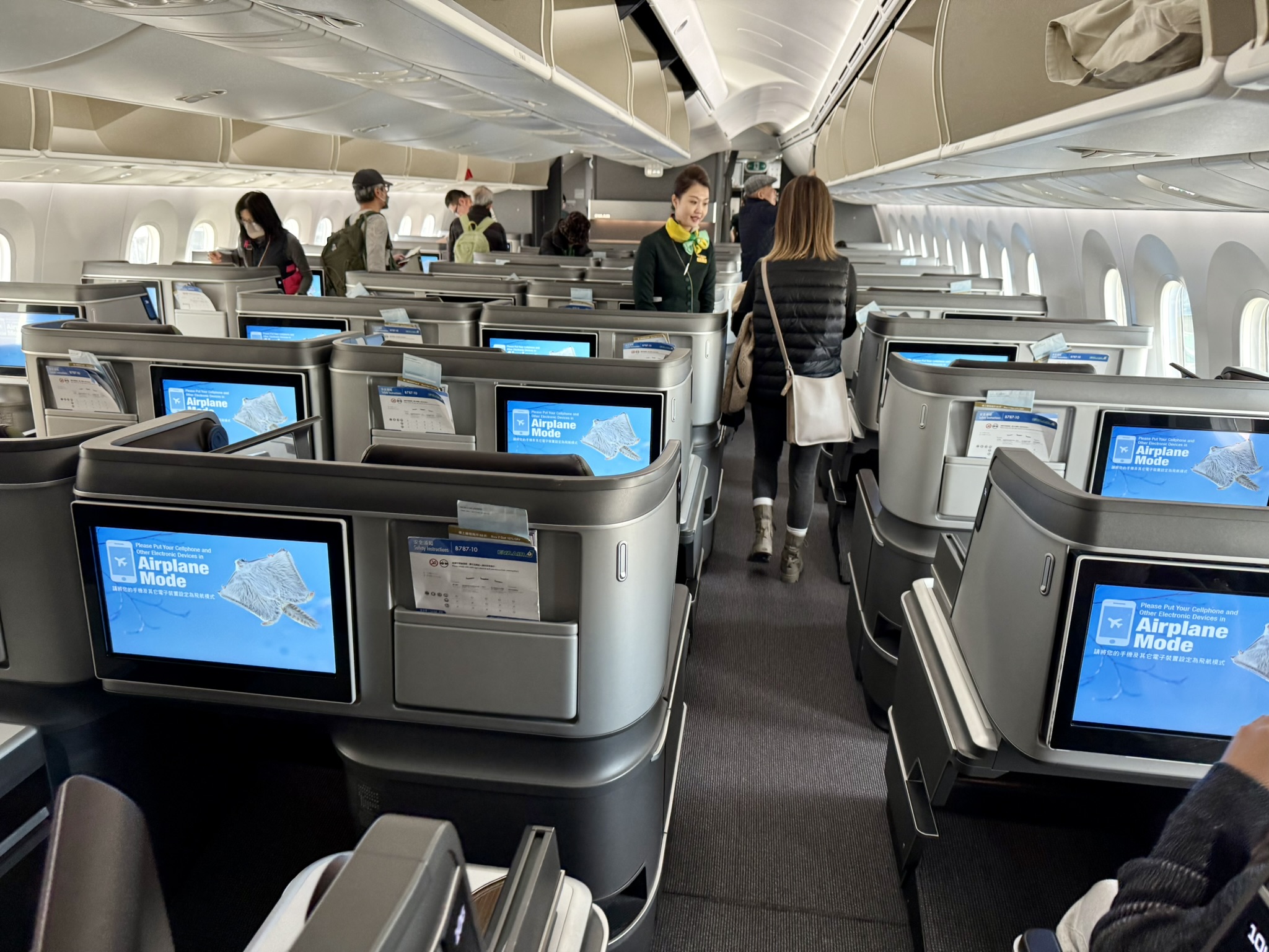 空中鼎泰丰牛肉面 - 长荣航空B787-10(福冈 - 台北 - 香港)商务舱体验 5 空中鼎泰丰牛肉面 - 长荣航空B787-10(福冈 - 台北 - 香港)商务舱体验