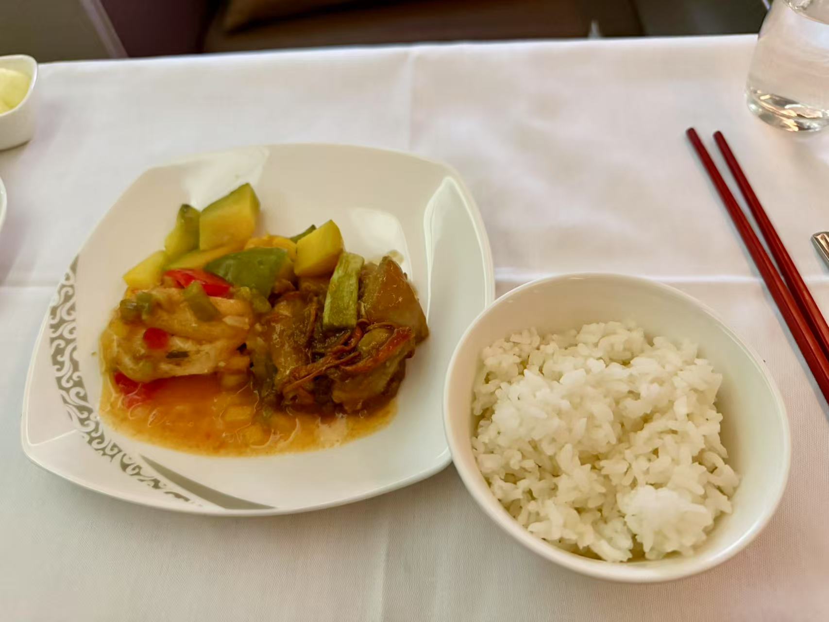 解锁期待已久的国航B747-8空中女王Bug头等舱机票,星友聚会 & 偶遇名人,还赚到积分 10 解锁期待已久的国航B747-8空中女王Bug头等舱机票,星友聚会 & 偶遇名人,还赚到积分