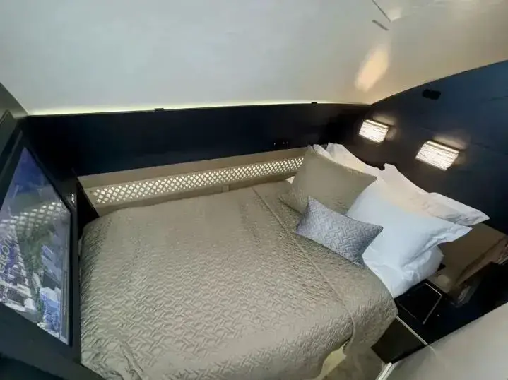阿提哈德航空头等舱+商务舱里程票大放票,50K点数起体验最巅峰空中公寓,可解锁大量路线 11 阿提哈德航空头等舱+商务舱里程票大放票,50K点数起体验最巅峰空中公寓,可解锁大量路线